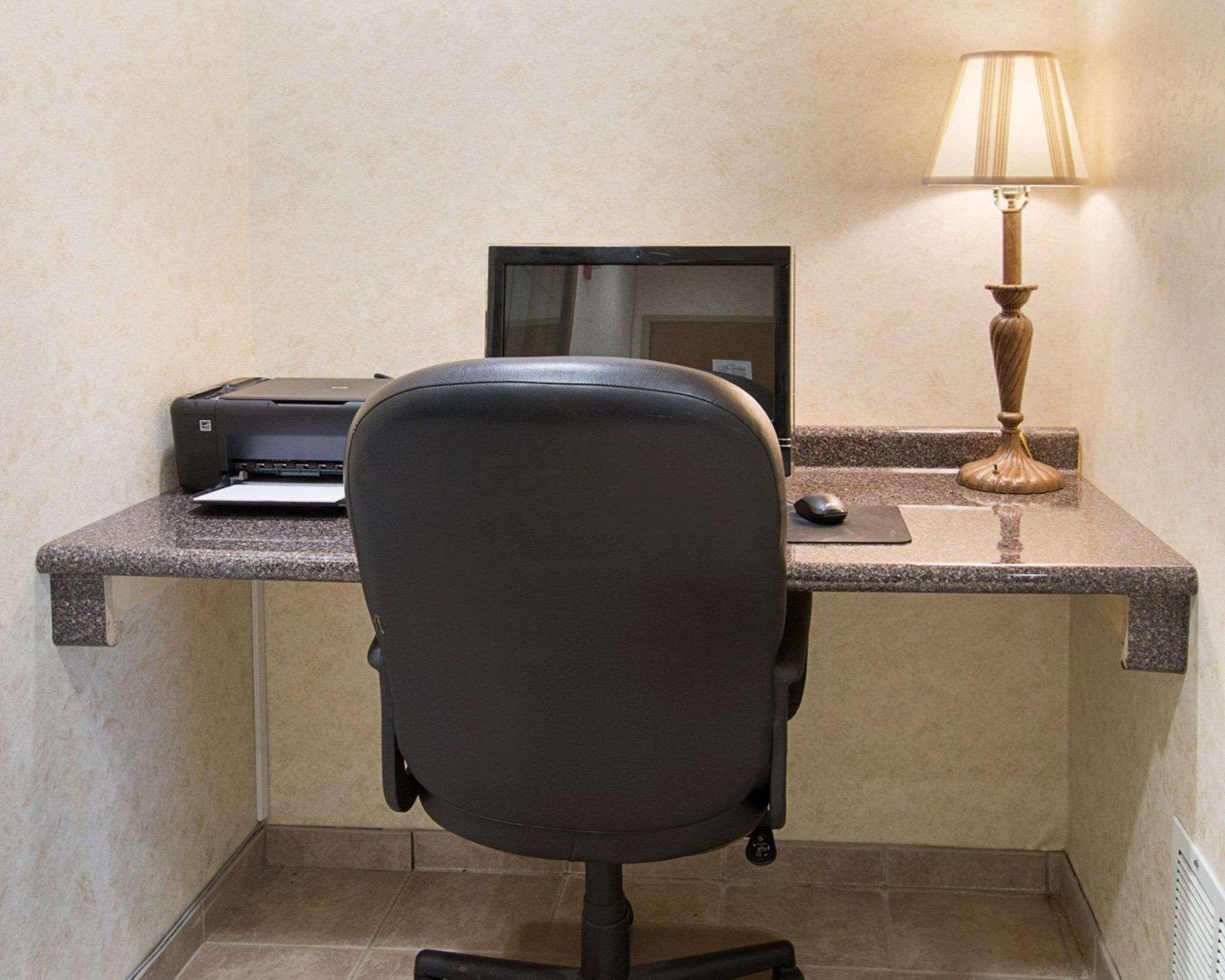 Quality Inn & Suites - Glen Rose Eksteriør bilde